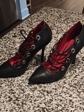 Charles Jordan Corset Style Heel